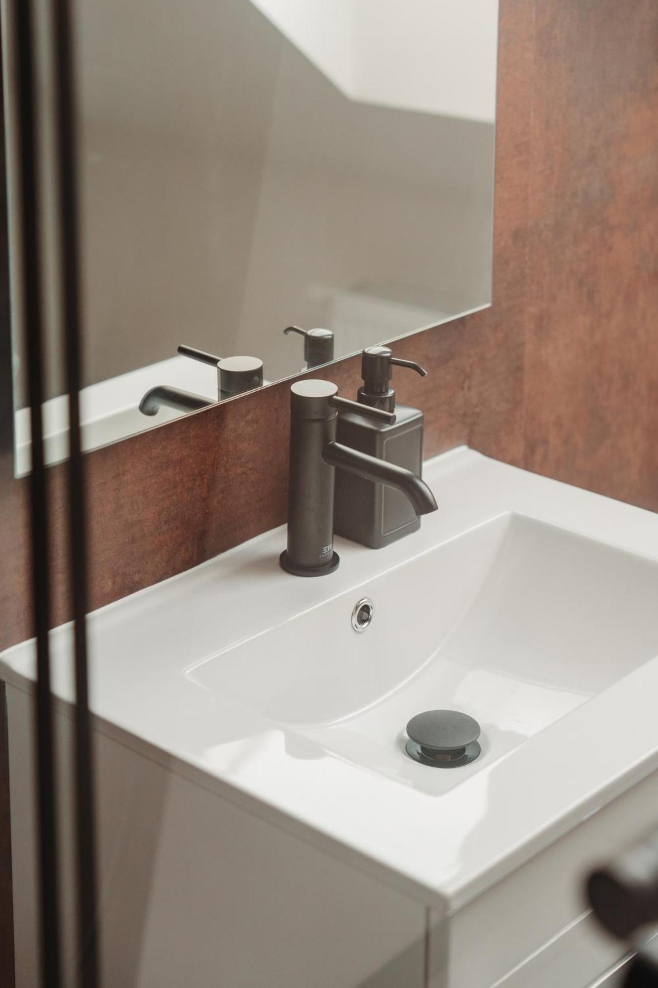 Hviezdoslavova Apartments, Trnava Centre, Parking Available Екстер'єр фото